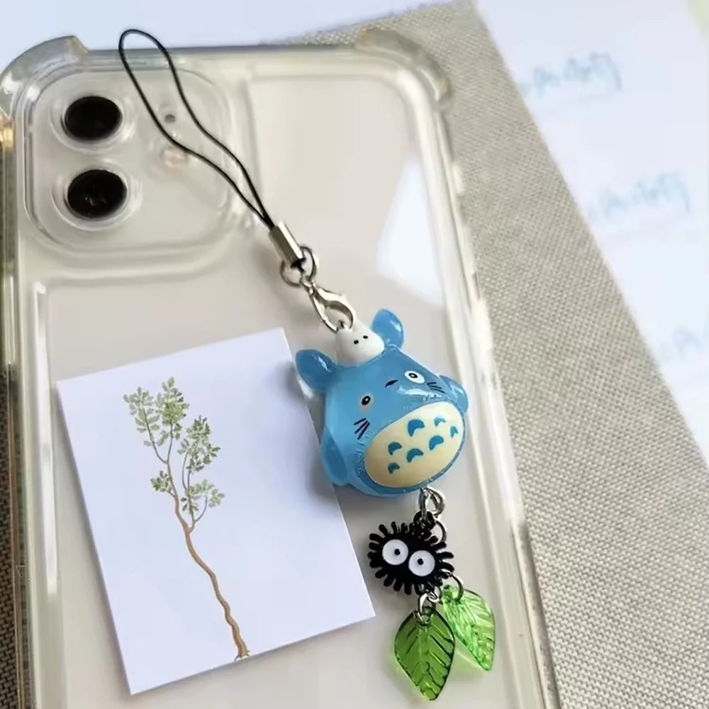 Totoro Keychain - Handcrafted - KawaiiLands
